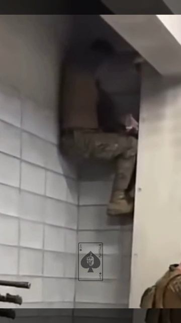 Что толку, что вас толпа, когда нет у вас ума... смотреть онлайн