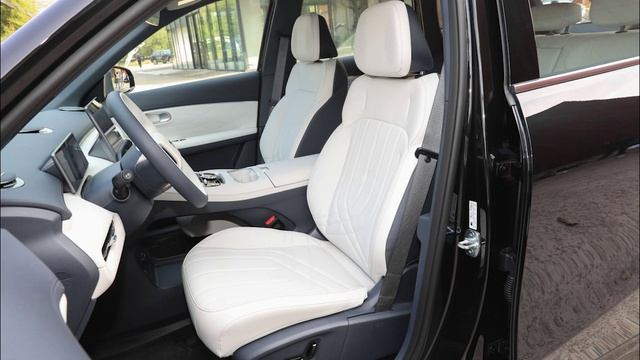 Geely Galaxy Starship 7
Pilot Version
Год: 2025
Двигатель: 1.5 л  112 л.с. гибрид
Привод: передний