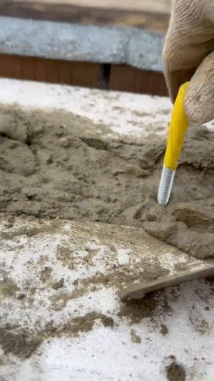 Шпильки под мауэрлат.