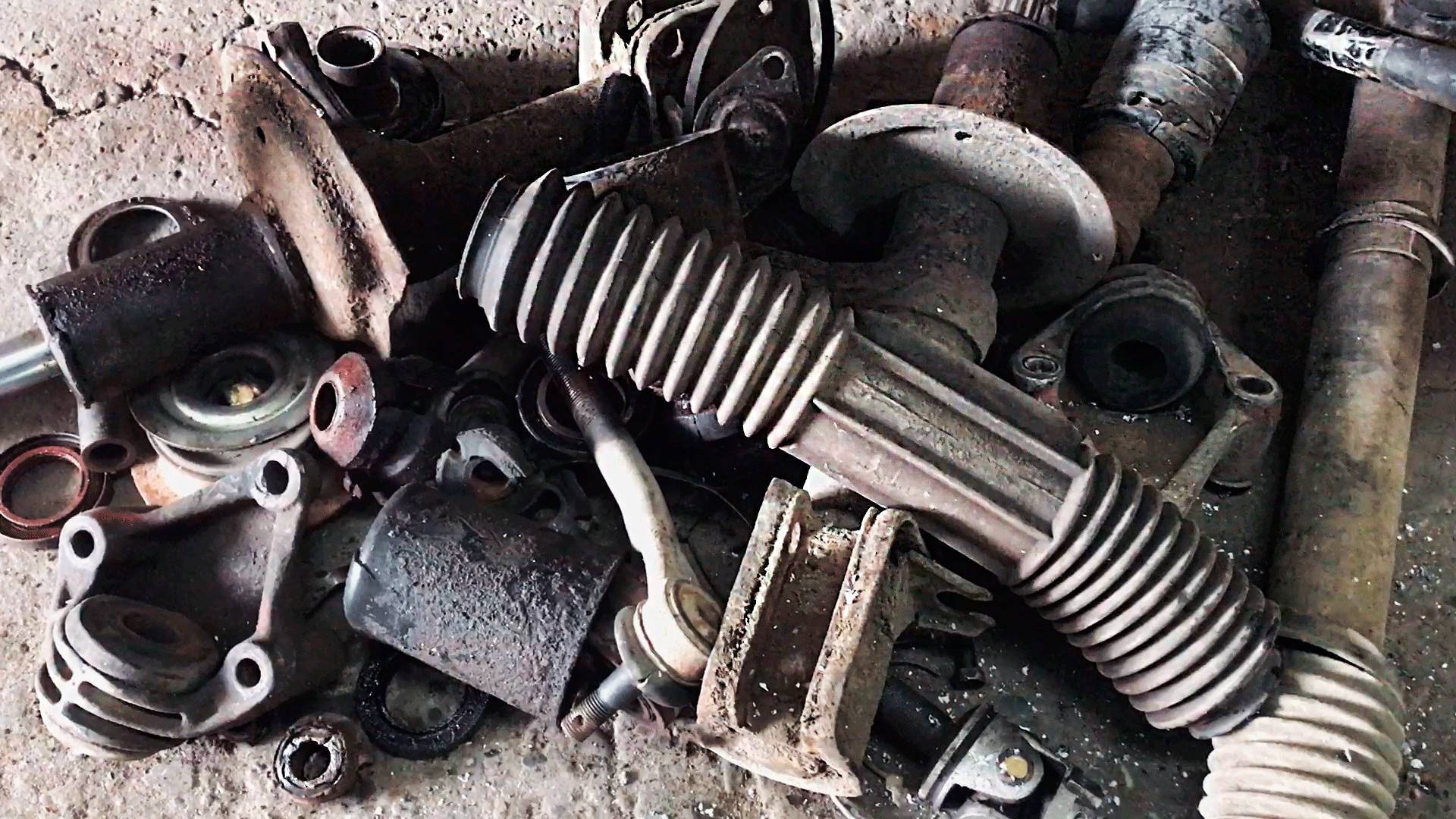 Жесть на СТО. Будни в гараже#26. ВАЗ 2199 Путь воскрешения! смотреть онлайн