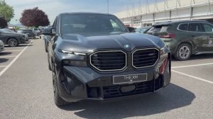 BMW XM 2025 обзор