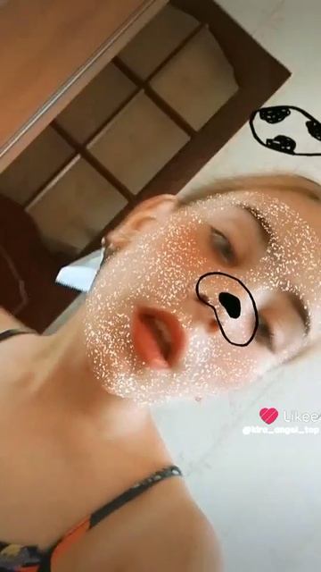 Like_7523398118044425012