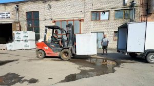 Закупаем материалы для дальнейшей стройки дома. Наводим порядок на участке. Жизнь простых людей.