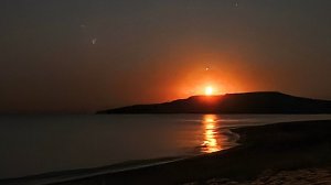 Крым, море, пляж. Отдых дикарями с палаткой.