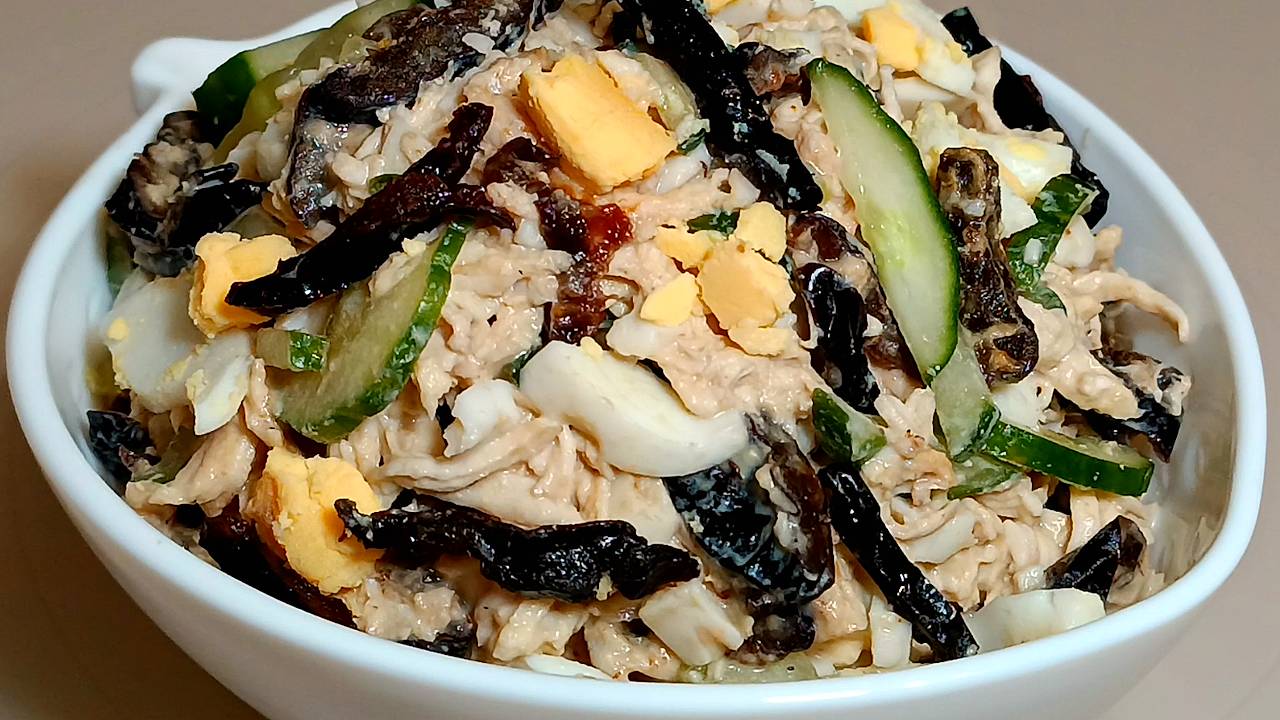 📌 Салат с курицей и черносливом - вкусный, нежный и сытный смотреть онлайн