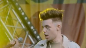 Феномен "ЭЛДЖЕЯ 2017＂(Розовое вино, Минимал, Рваные джинсы)