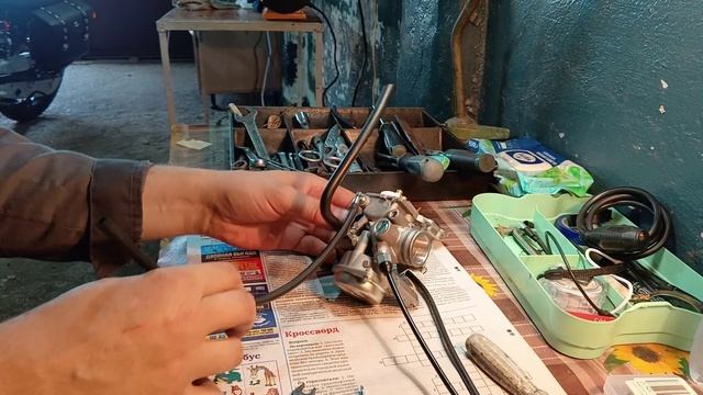 разборка и установка карбюратора на TVS HLX 150X