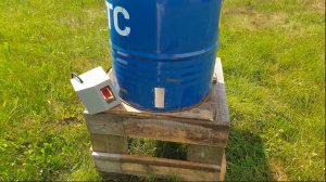 Автоматическая кормушка для кабанов Жужа