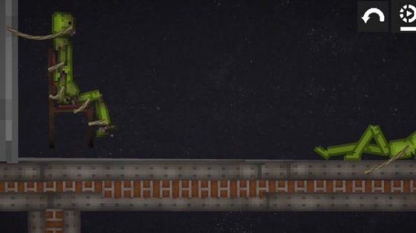 Страшная история в космосе в Мелон плейграунд