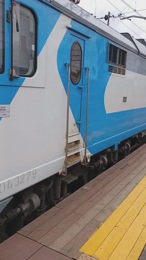 Из Москвы в Питер на поезде Аврора. Обзор сидячего вагона от Адвоката