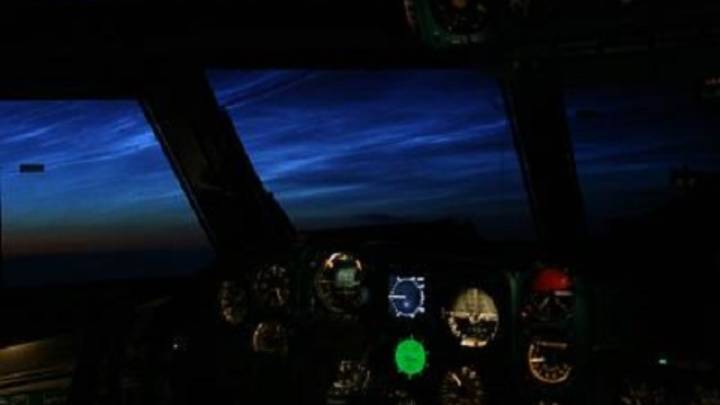 Ночной полёт смотреть онлайн