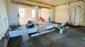 Возводим стены. Начинаем строить новый дом. Нам привезли сено. Жизнь простых людей в деревне.