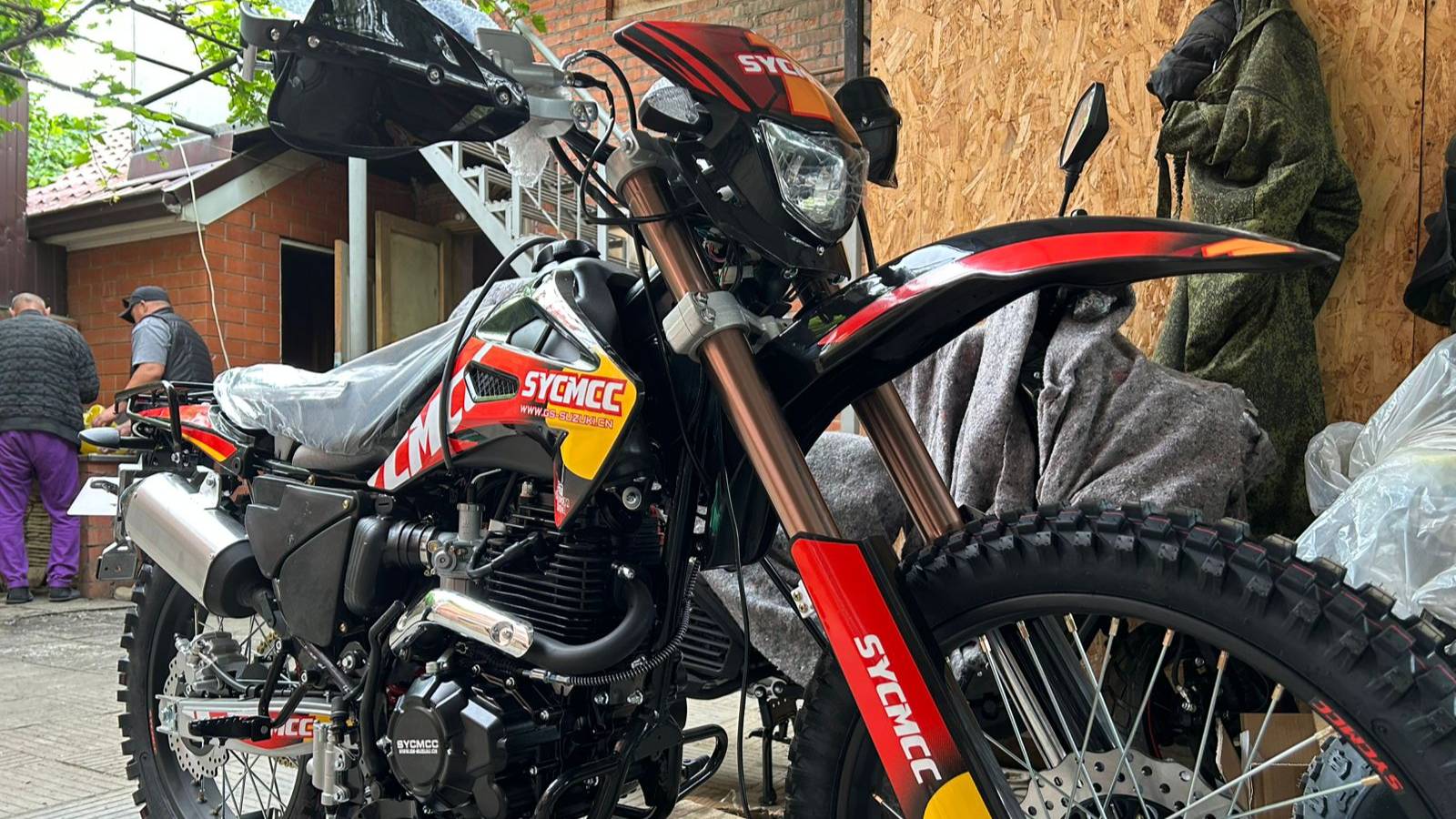 Сборка эндуро 300 кубов брэнд Сузуки