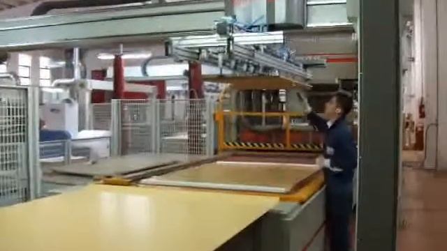 Пресс Kolmag с горячей жидкостной мембраной смотреть онлайн