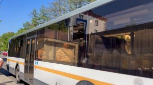 Автобус ЛиАЗ-5292.65-03 следует по маршруту 25 ”6-ой Микрорайон(С/х Петровское) - МЦД Люберцы"