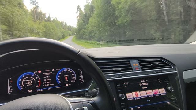 Audi RS4_1 смотреть онлайн