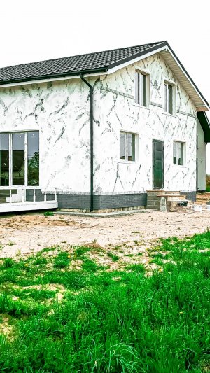 Дом 135 кв.м. на участке 7,3 сот. в пос. Константиновка Калининградской области
