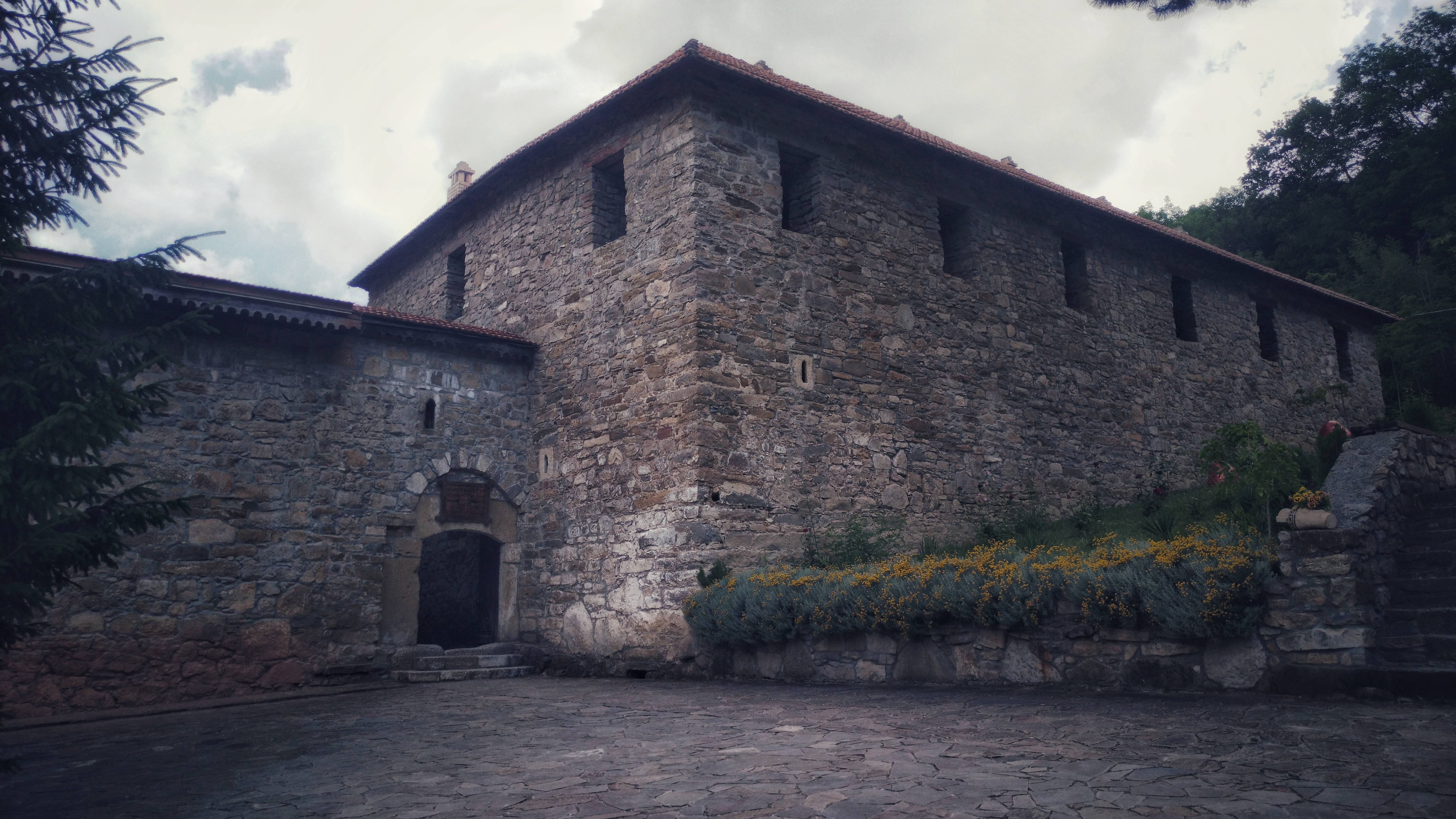 Сурб Хач - остров тишины в горах Старого Крыма смотреть онлайн