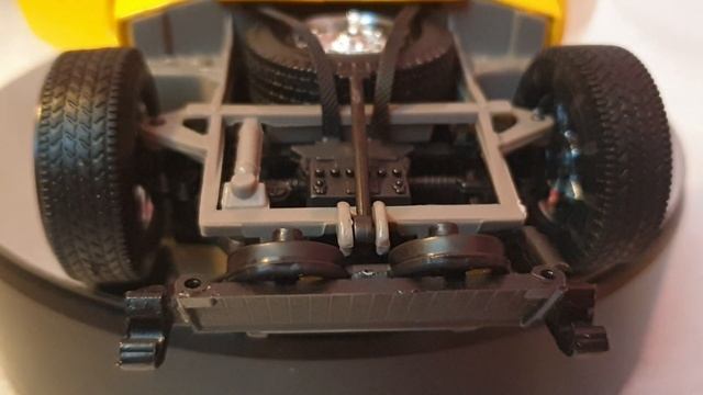 Lamborghini Miura 1968 Bburago 1/18 смотреть онлайн