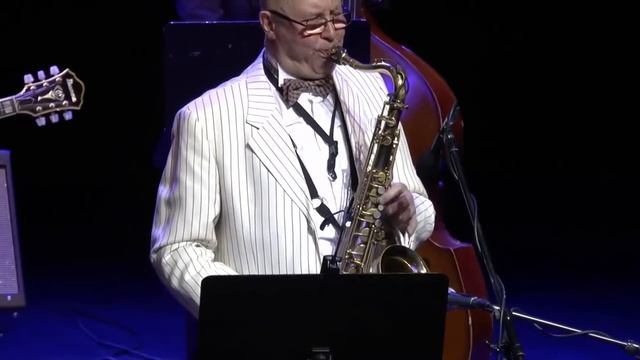 Swinging the Blues смотреть онлайн