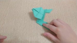 Как сделать бумажную лягушку в технике оригами