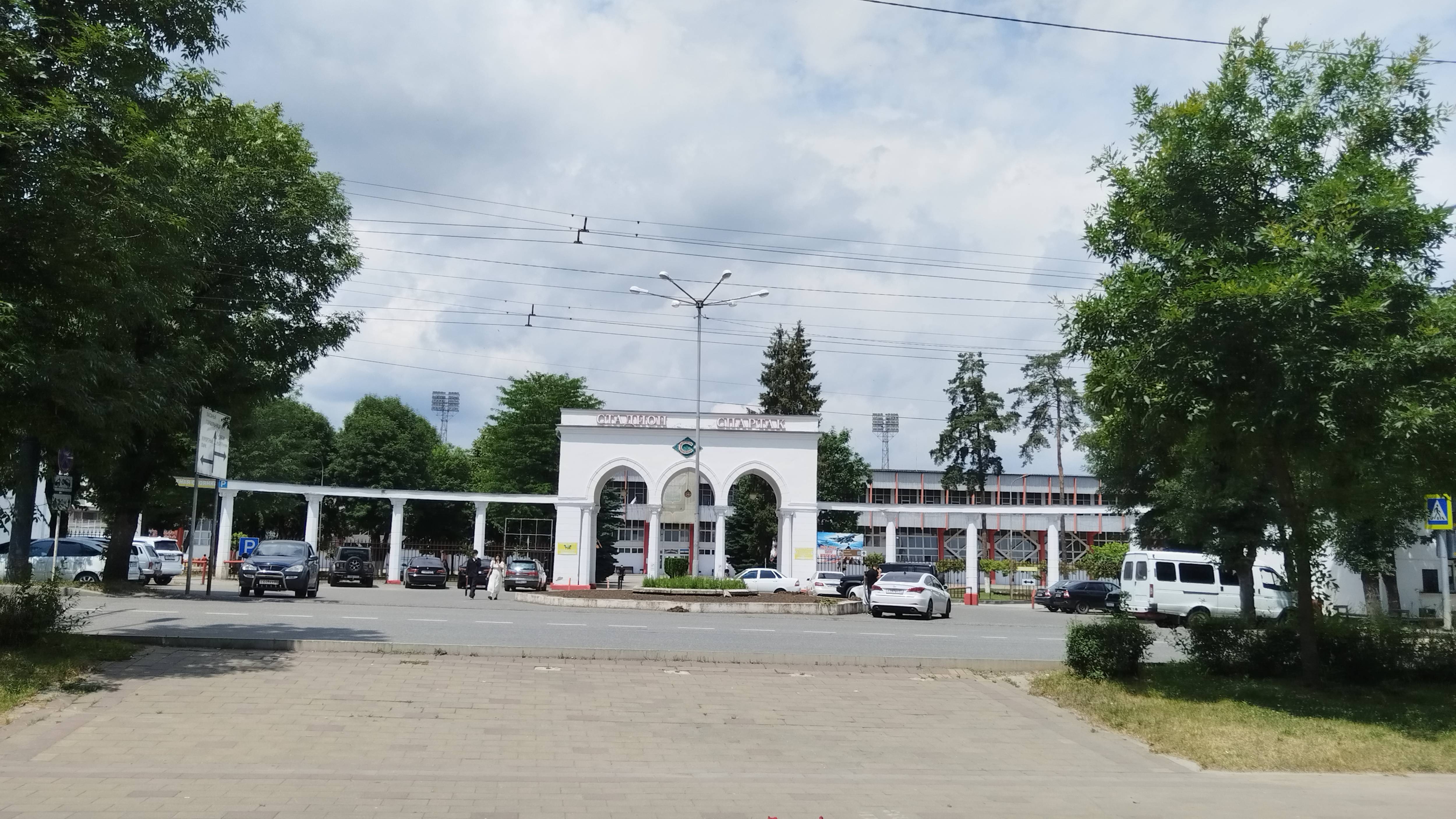 Курортный район Долинск в Нальчике. Езда на велосипеде в курортной части Нальчика. Отдых в Нальчике смотреть онлайн