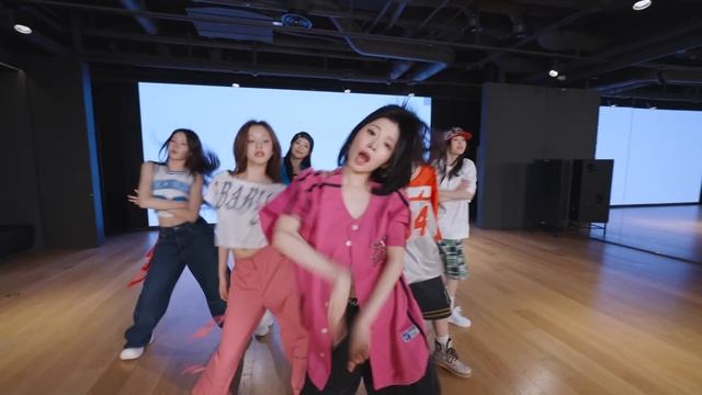BABYMONSTER - ‘HOT SAUCE’ DANCE PRACTICE VIDEO смотреть онлайн