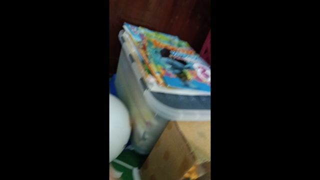 Обзор на уголок басиков:)влог вечером (ссылка на канал в описании)