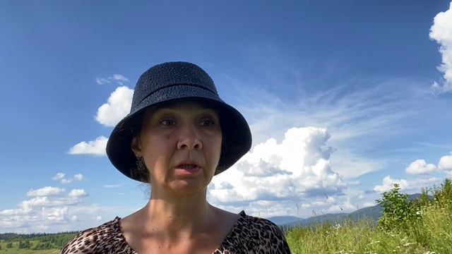 Юлия Серова