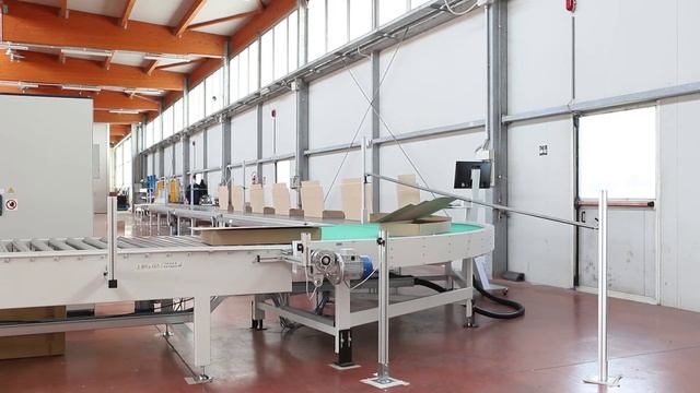 Линия упаковки мебели от LCR с клеевым станком Flexpack 2020 смотреть онлайн