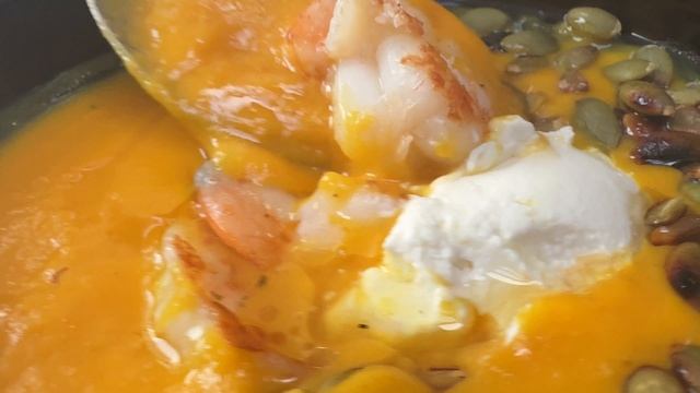 Тыквенный суп с креветками