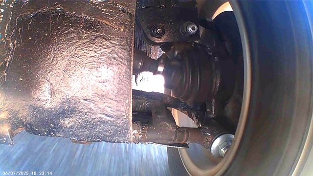 ELLADA.тест переделанной задней подвески (нижнего рычага и шарнира).mp4