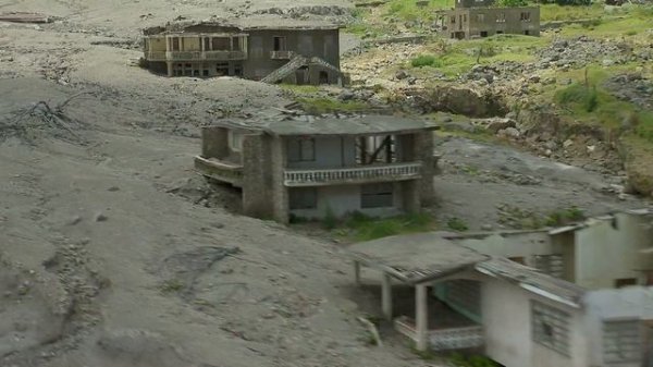 Super Minds 5. Think and learn video  Unit 1