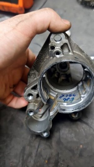 Volvo с Японии, я первый кто вскрывает стартер в России на этом авто, что то за надписи кто его вскр