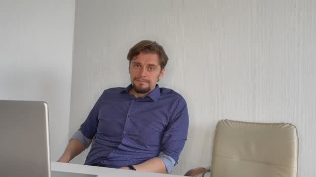 Глубинные убеждения в КПТ и сложности при работе с ними смотреть онлайн
