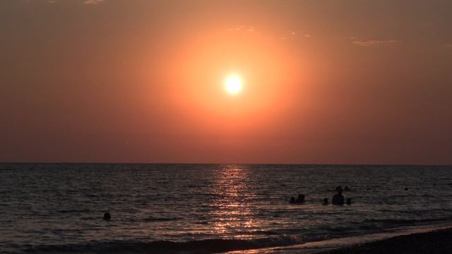 Июльский закат Солнца в Сочи смотреть онлайн