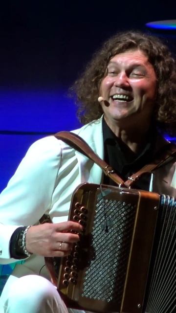 Самый счастливый папа смотреть онлайн