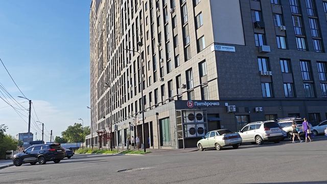 Островского 122к1, трафик.mp4 смотреть онлайн