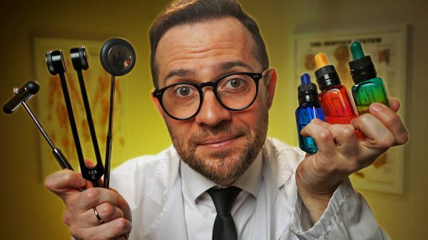 АСМР НЕВРЛОГ: Общий Осмотр, Проверка Слуха, Глаз, Обоняния и Осязания