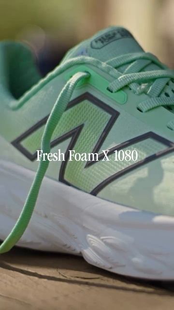 Спортивная модель New Balance Fresh Foam X 1080v14 смотреть онлайн