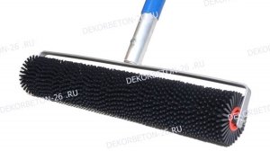 Инструмент для Печатного бетона. Игольчатый валик для осадки щебня.