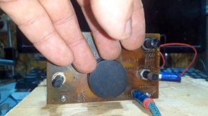 Двухконтурный резонансный УРЧ в приемнике прямого усиления.