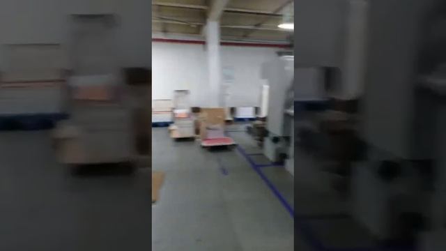 Несколько Тигелей-автоматов для высечки и тиснения фольгойPowerFOIL AUTO в одном цеху