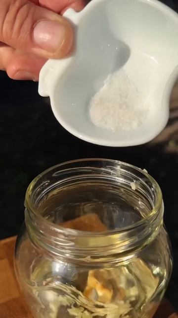 САМАЯ ПРОСТАЯ ВКУСНАЯ заправка к ЛЮБОМУ САЛАТУ смотреть онлайн