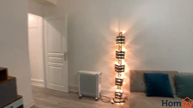 Visite appartement 45m2 - Paris 18ème смотреть онлайн