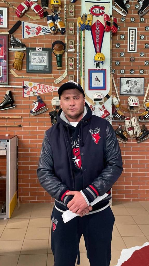 СБОРНИК 2 с Павлом Прилучным. Фильм про подростковый следж-хоккей смотреть онлайн