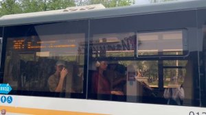 Автобус ЛиАЗ-5292.65-03 следует по маршруту 305 ”м. Люблино - Площадь Святителя Николая”