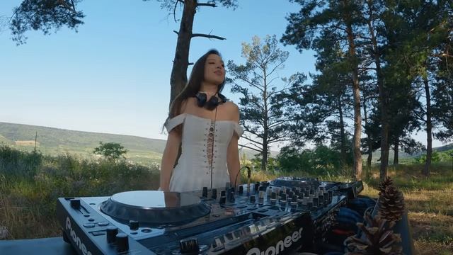 Evrika - Live Forest