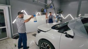 Оклейка автомобиля пленкой