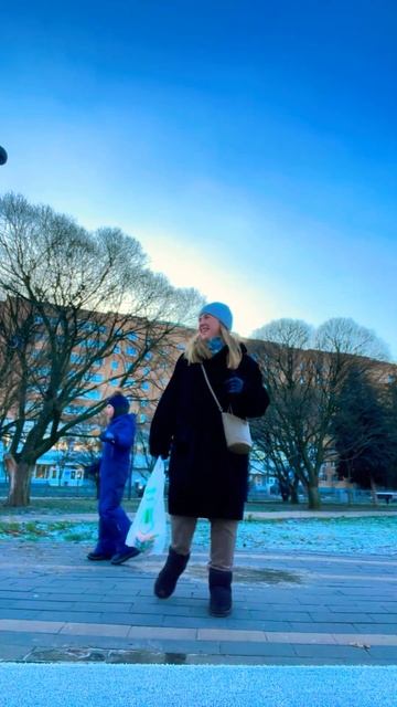 Немного стесняюсь)) смотреть онлайн